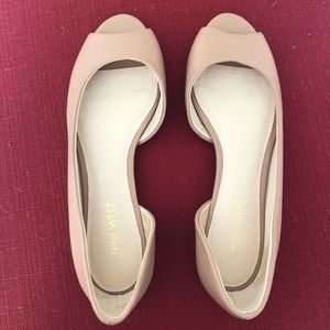 Nine West nude peep toe flats
